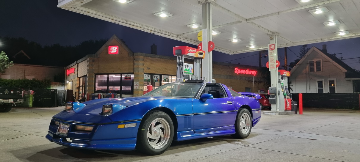 1985 Corvette C4 - MEGA KOLOR !