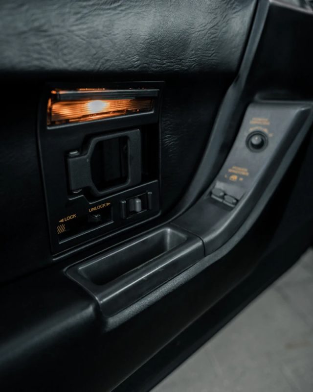 1990 Chevrolet Corvette C4 ZR1 LT5 5.7 V8 -Niski przebieg! — zdjęcie 28