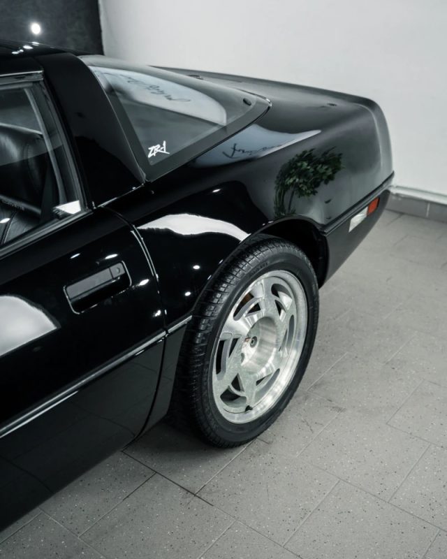 1990 Chevrolet Corvette C4 ZR1 LT5 5.7 V8 -Niski przebieg! — zdjęcie 21