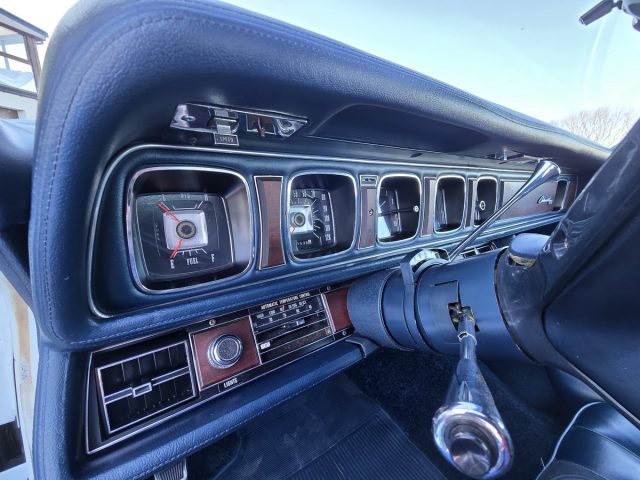 Lincoln Continental Mark III 1971 - Stan idealny! — zdjęcie 23