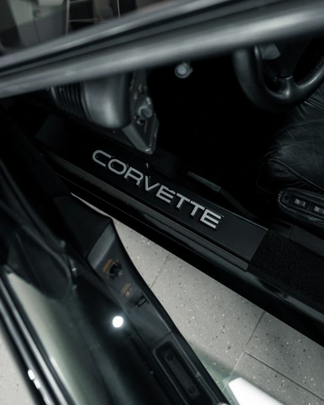 1990 Chevrolet Corvette C4 ZR1 LT5 5.7 V8 -Niski przebieg! — zdjęcie 29