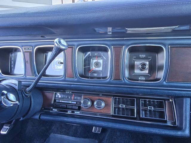 Lincoln Continental Mark III 1971 - Stan idealny! — zdjęcie 29