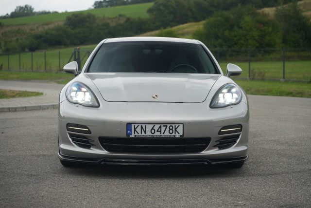 Porsche Panamera 4.8 V8 — zdjęcie 8