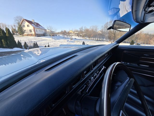Lincoln Continental Mark III 1971 - Stan idealny! — zdjęcie 27