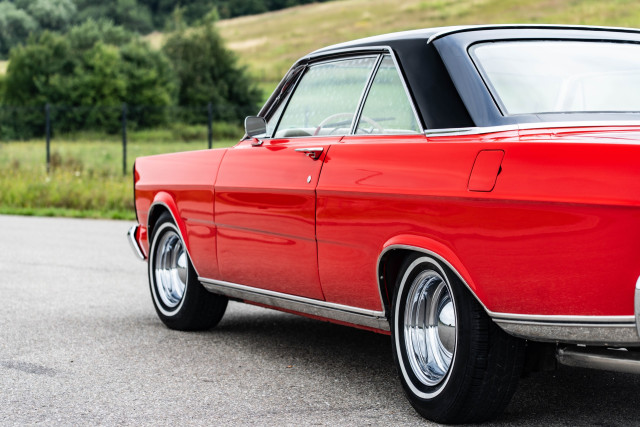 Ford Galaxie 500 Hardtop 1967 — zdjęcie 14